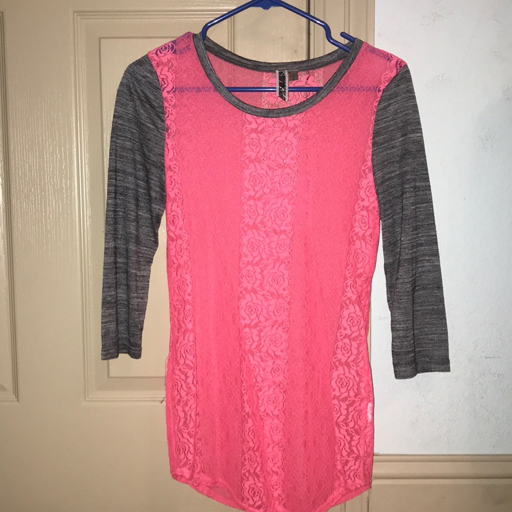 Neon pink lace shirt with heather sleeves